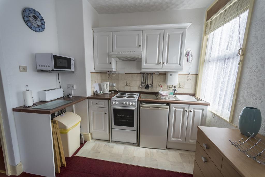 Lyndale Holiday Flats Blackpool Esterno foto